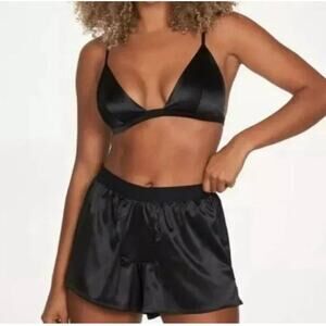 NWT Frederick's of Hollywood Ginny Black Satin Pajamas Shorts Bra Set S